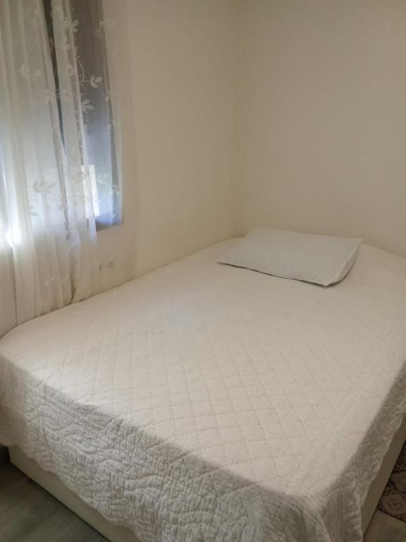 Valerie Room, Barcelona (updated prices 2026)