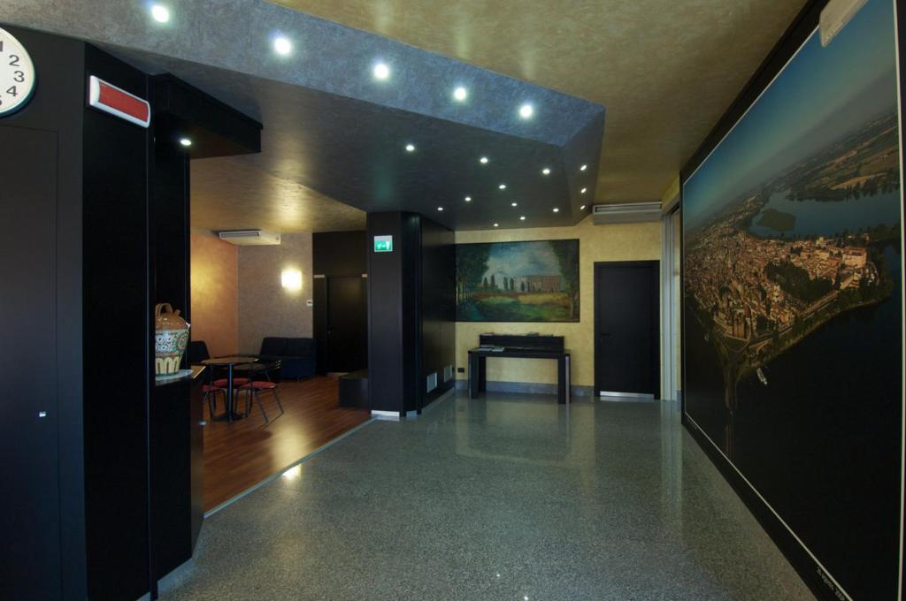 TV a/nebo společenská místnost v ubytování Hotel Residence Ducale