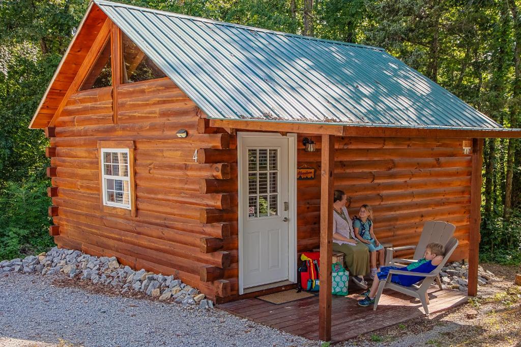 Kozy Haven Log Cabin Rentals - Cabina Rifugio Per Escursionisti 4