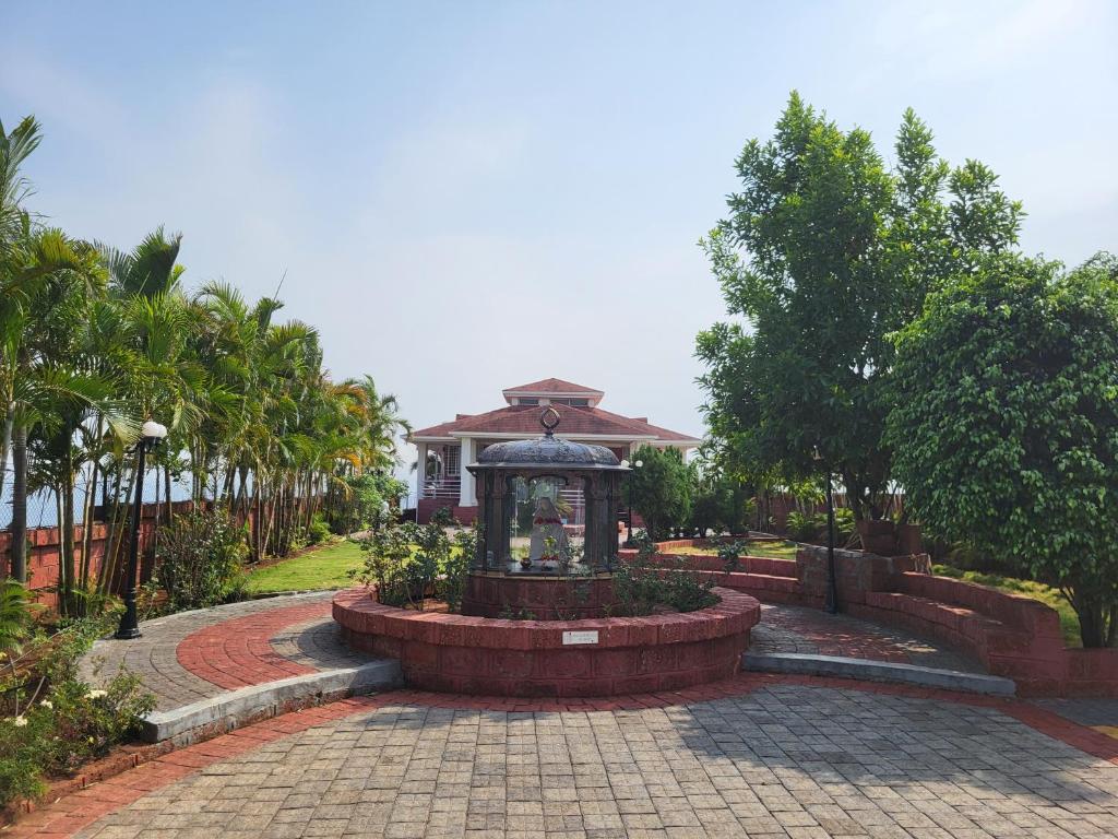 Gambar di galeri bagi Paras Holiday Home di Satara