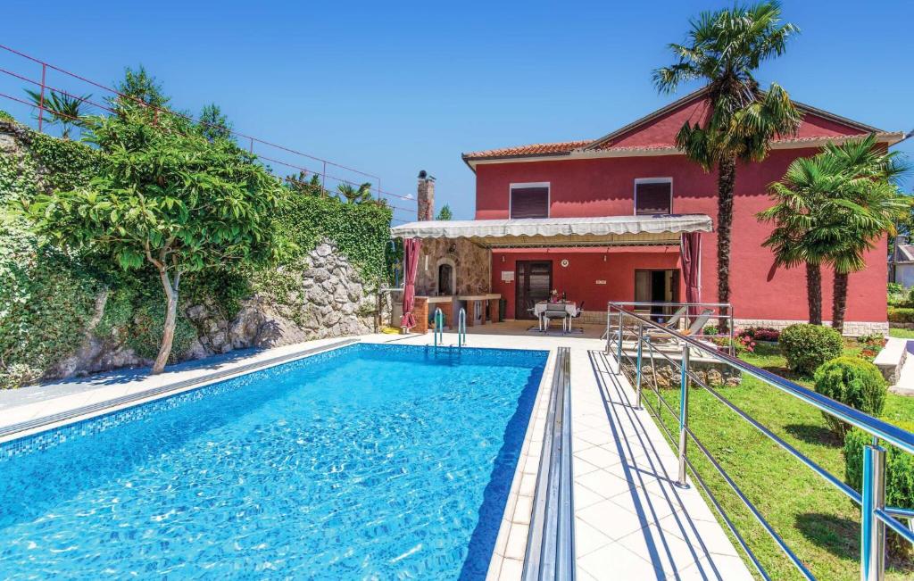 Bassein majutusasutuses Awesome Home In Pobri või selle lähedal