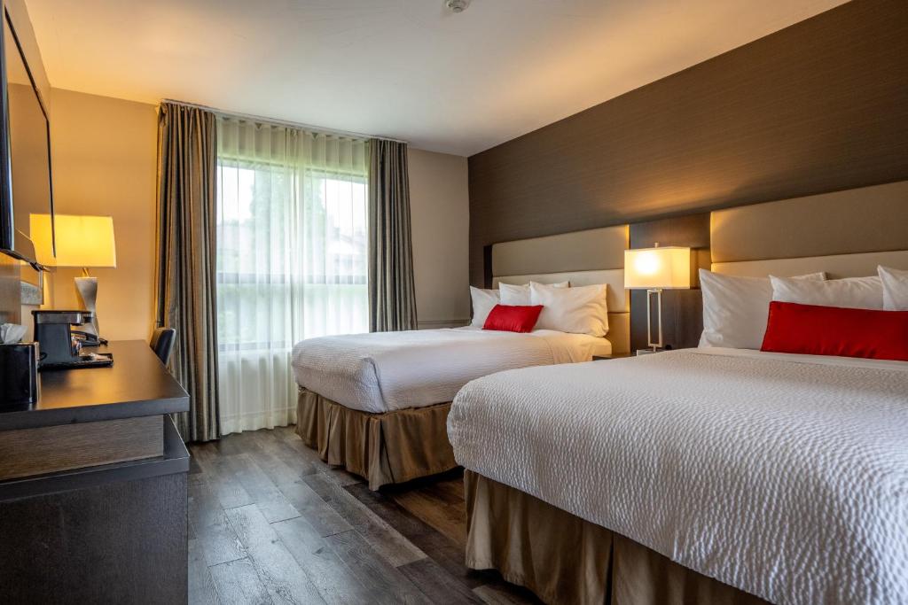 Ramada by Wyndham Ottawa On The Rideau - Resim 43