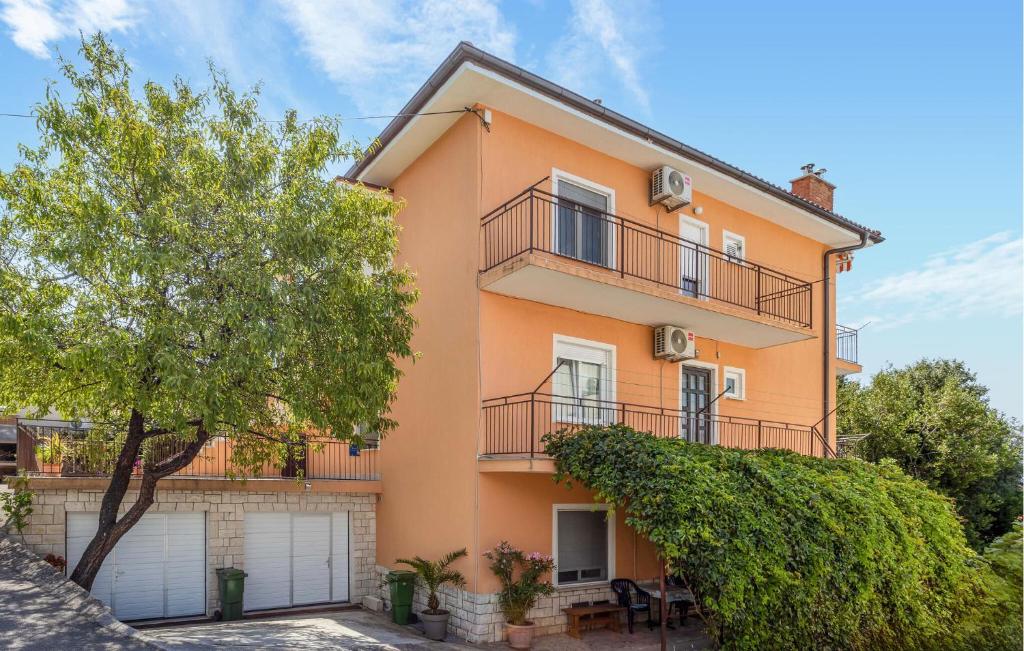 Gorgeous Apartment In Novi Vinodolski With Wifi