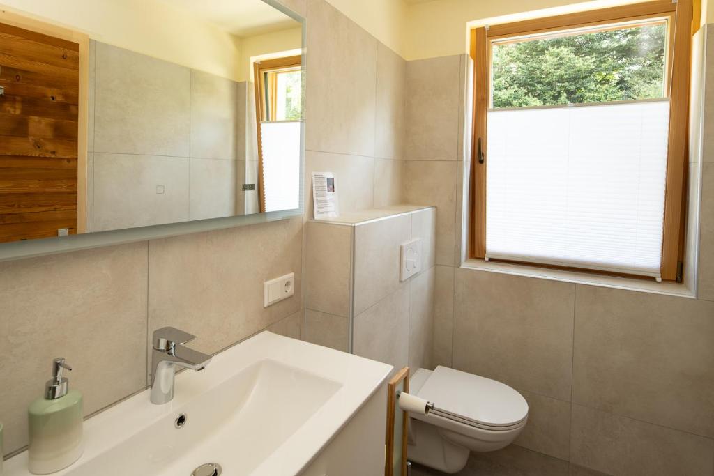 Koupelna v ubytování Landhaus Königsreiner