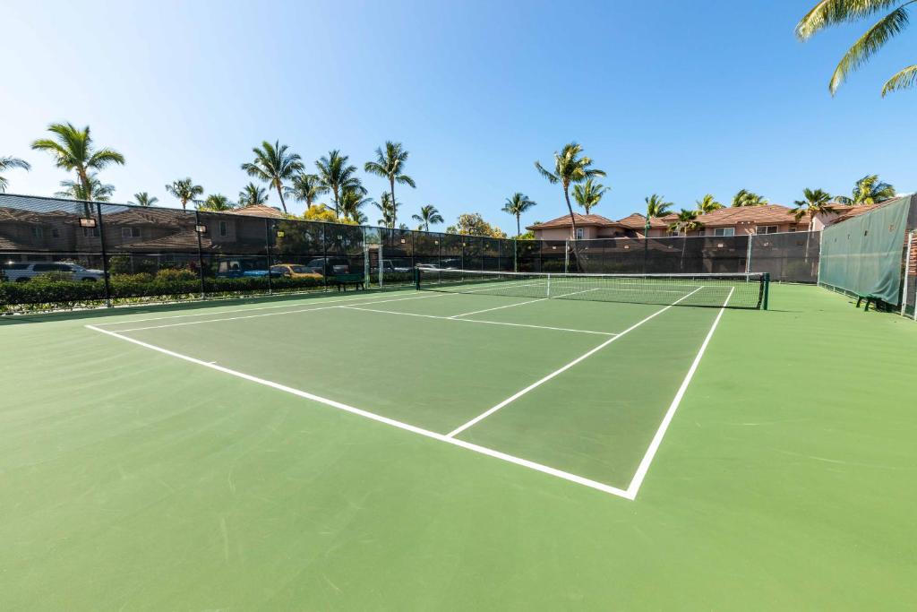 Hilton Pool Pass Included - Stylish Central Villa Mins to Beach Pool & Spa photo