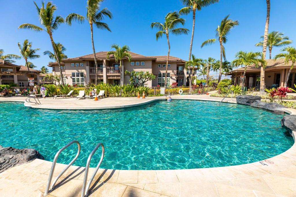 Hilton Pool Pass Included - Stylish Central Villa Mins to Beach Pool & Spa photo