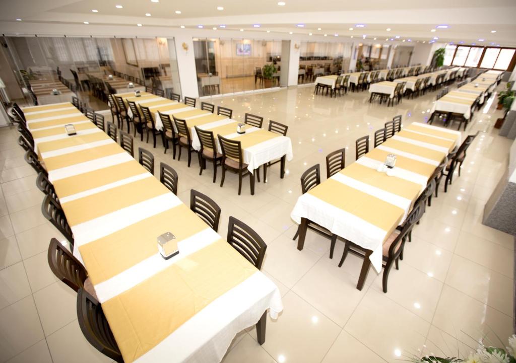 Resmina Hotel