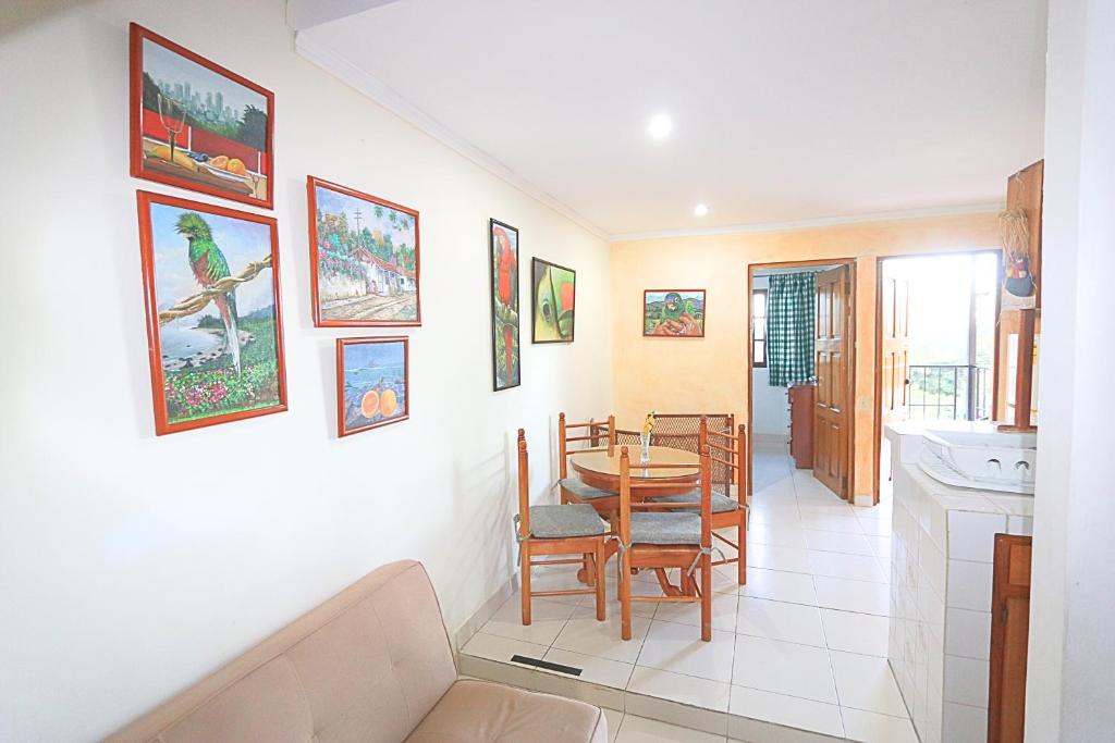 Istumisnurk majutusasutuses Aparthotel Los Pinos