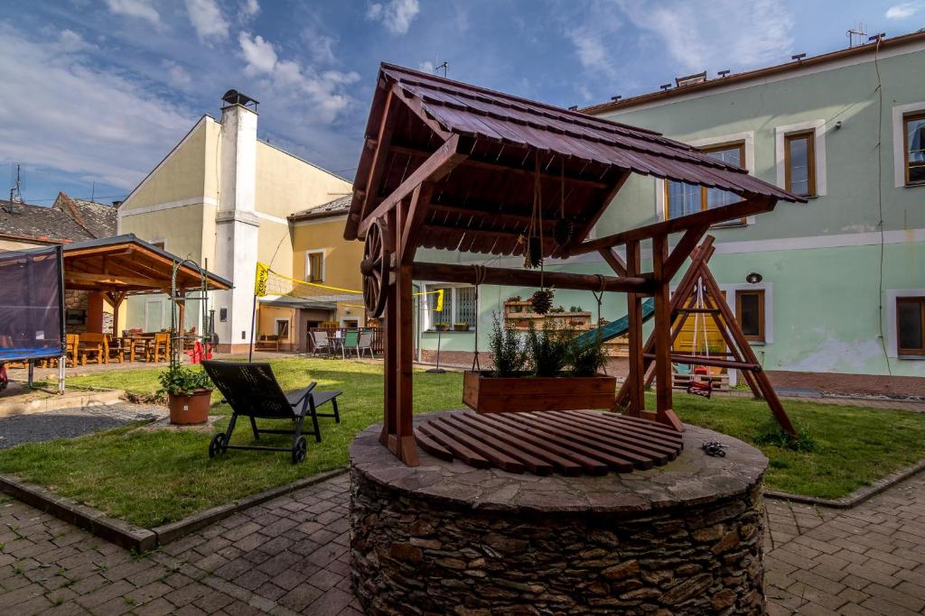 Fotografie z fotogalerie ubytování Penzion a restaurace U Vladaře v destinaci Toužim