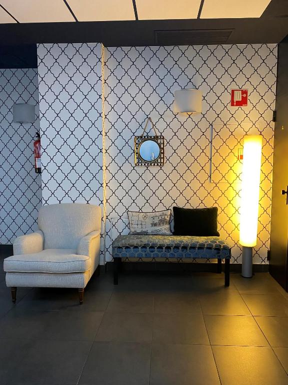 U Hotel Villa-Gomá - Resim 9