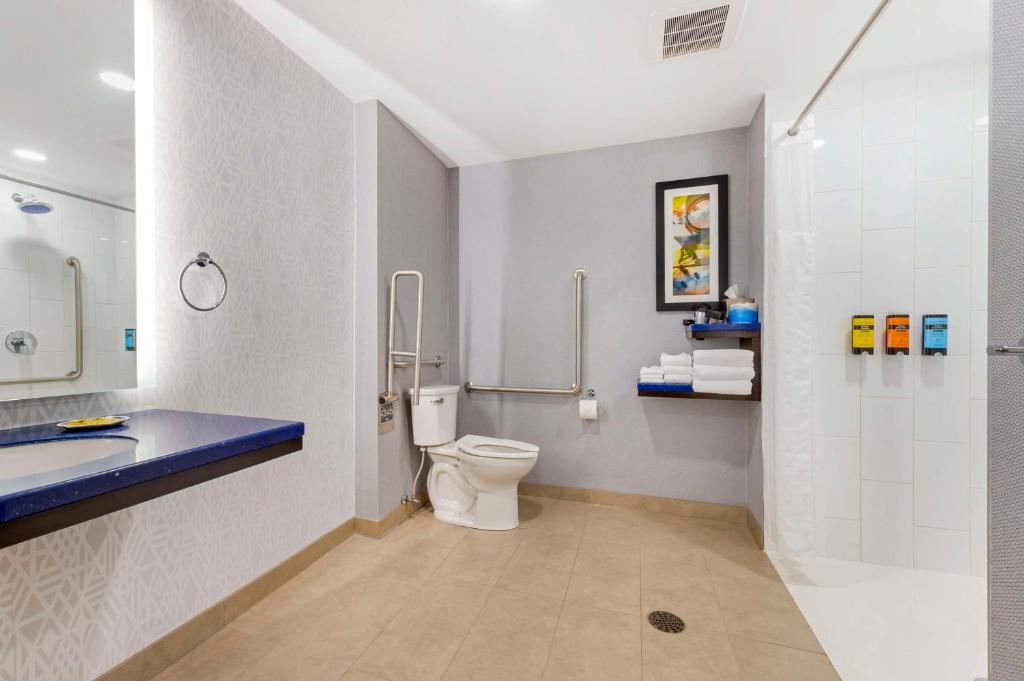 GLo Best Western Kanata Ottawa West - Resim 27