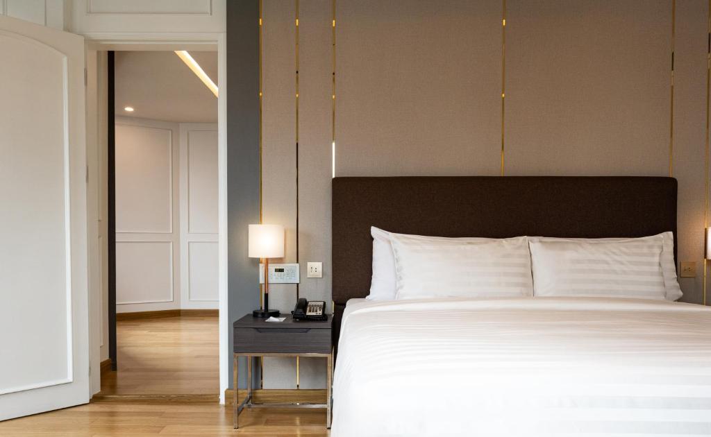 Rembrandt Hotel Bangkok - Executive Suite