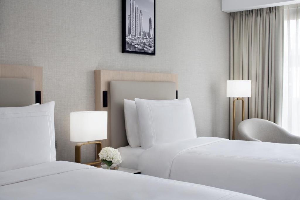 JW Marriott Hotel Marina در دبی