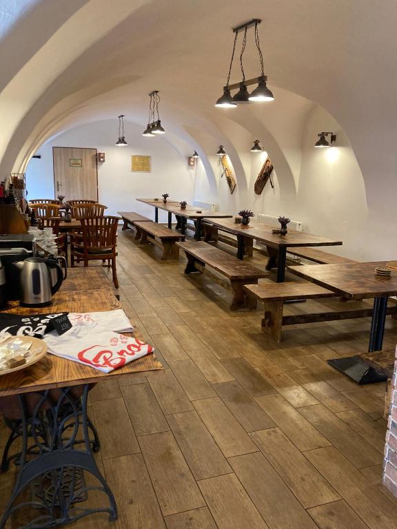 Restaurace v ubytování Statek DĚRAVÁ BOTA