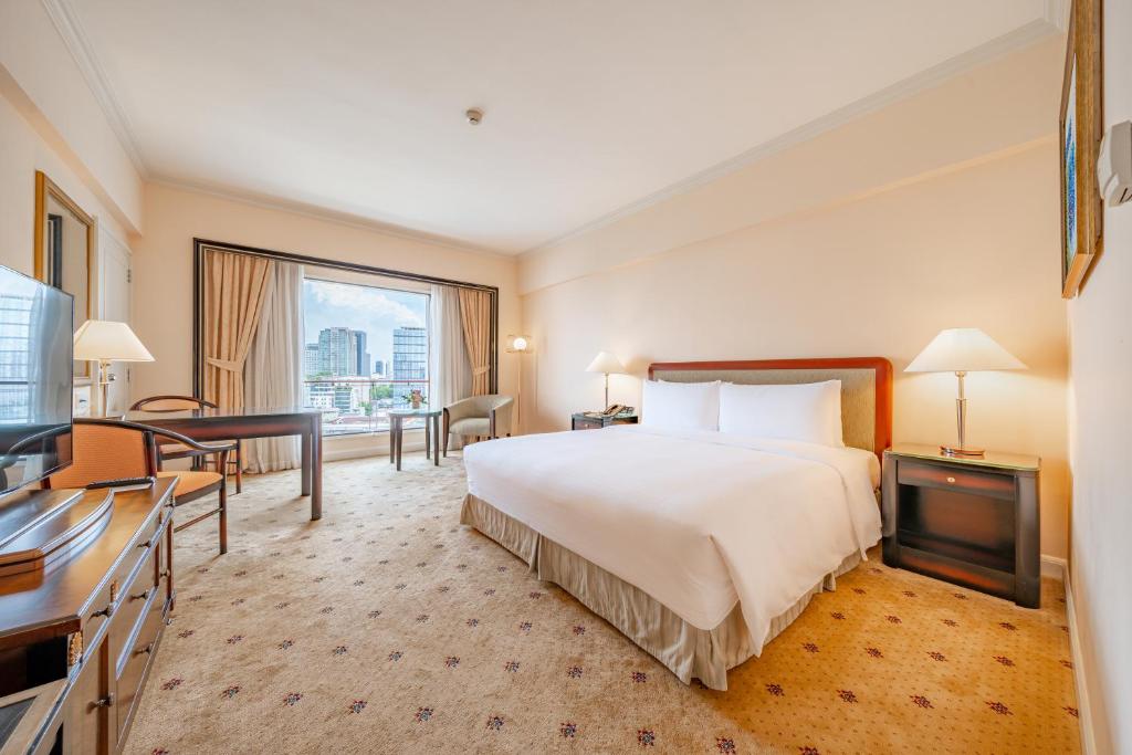 Phòng Deluxe có Giường cỡ King Nhìn ra Thành phố