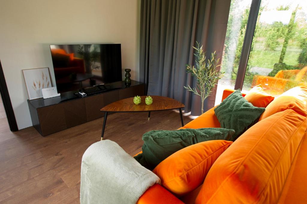 Φωτογραφία από το άλμπουμ του Muhu Kupja suvemaja UUS σε Liiva