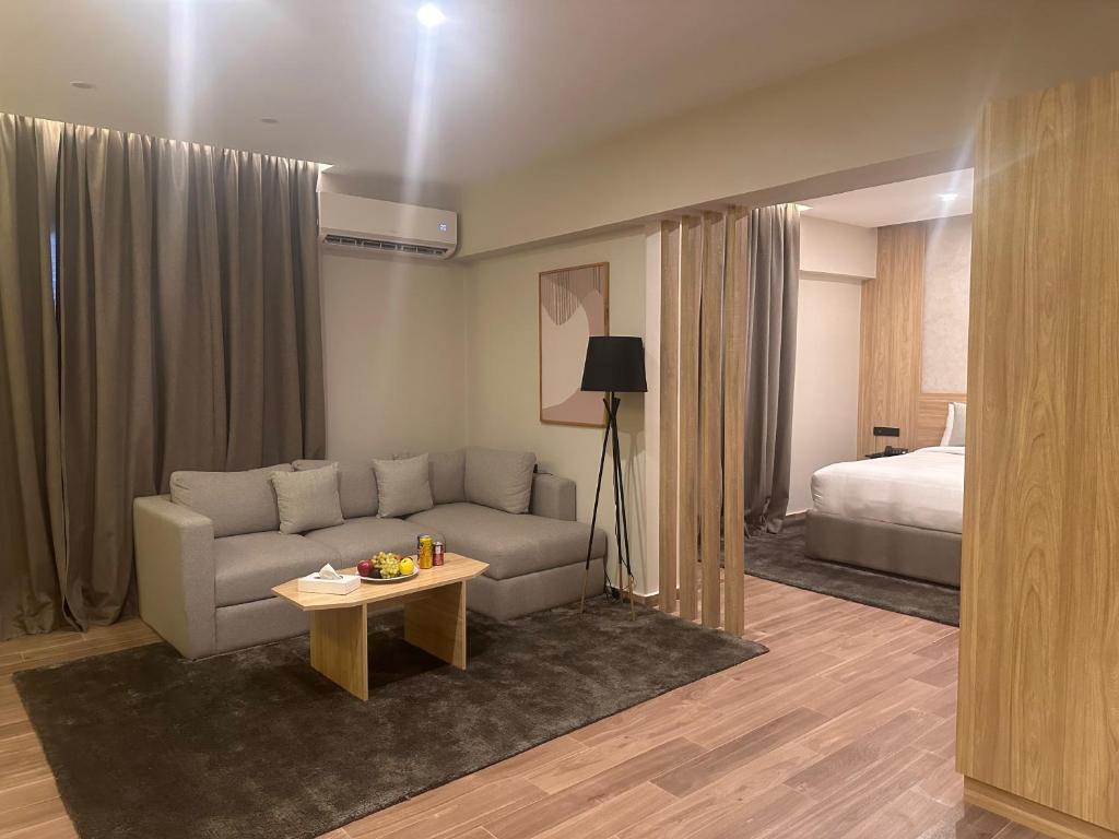 Lacasa Residence - 2