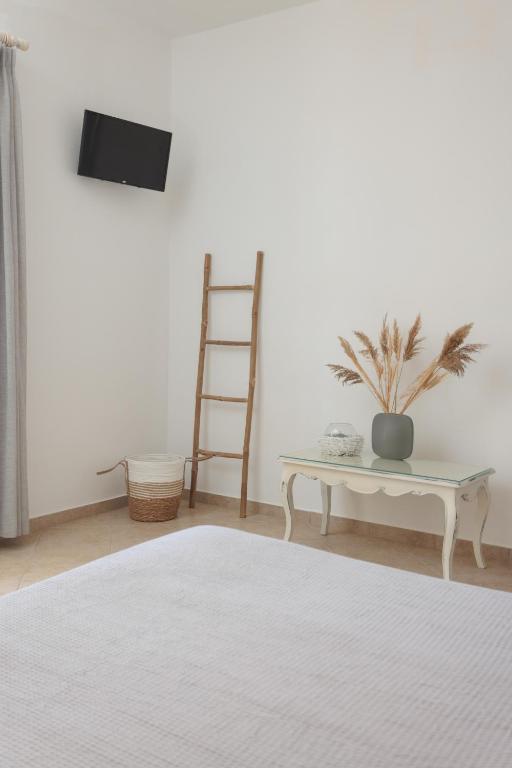 Maria's Rooms & Studios - 6