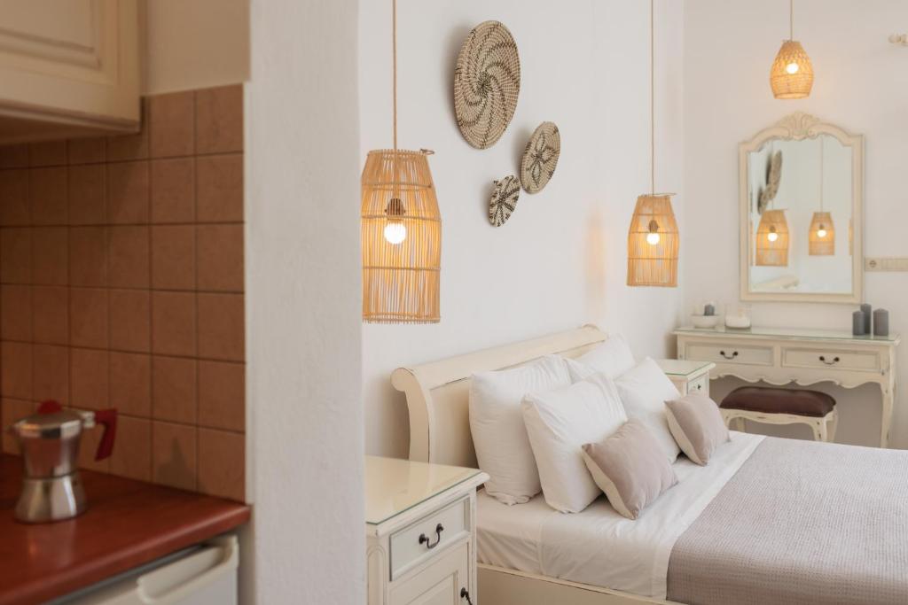 Maria's Rooms & Studios - 9