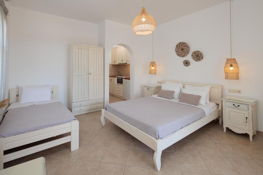 Maria's Rooms & Studios - 11