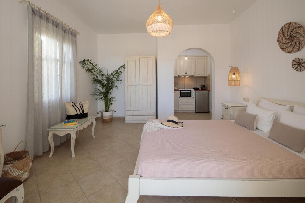 Maria's Rooms & Studios - 14