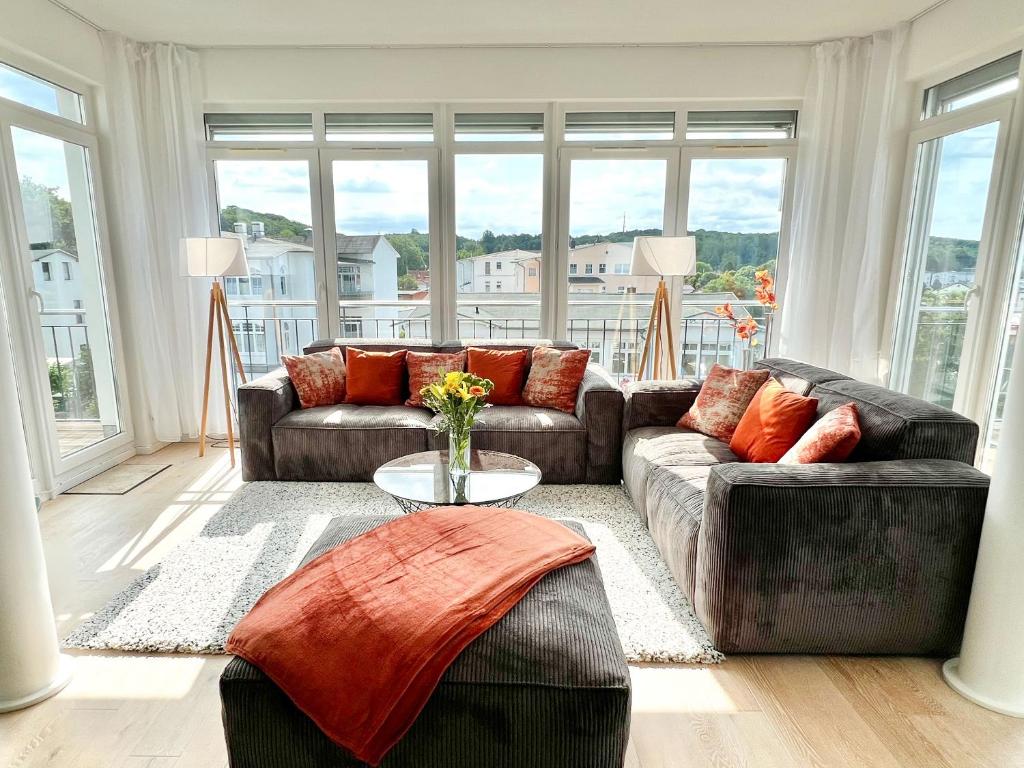 Χώρος καθιστικού στο Villa Wiederkehr Penthouse Rügen Living