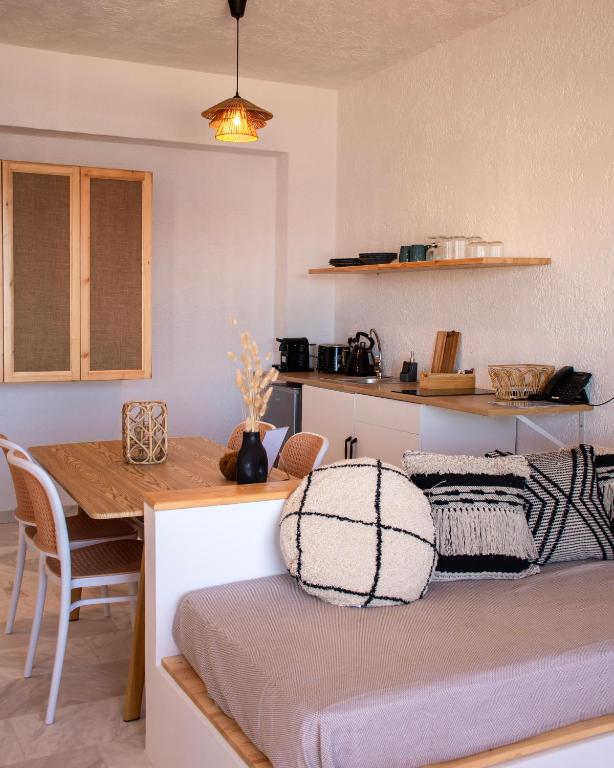 Posezení v ubytování SPONGIA HOTEL SUITES & Spa