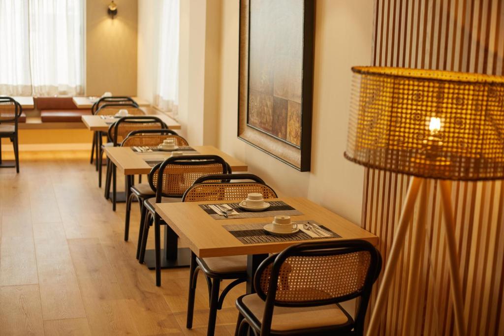 Hotel Zurbarán Palma - Resim 13