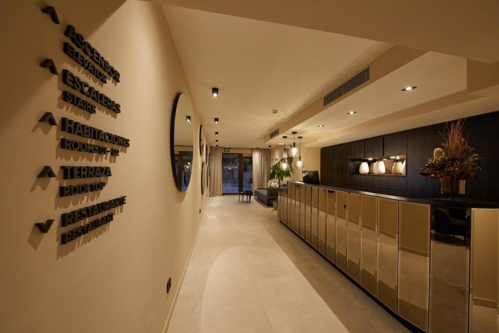 Belle Marivent Mediterranean Petit Hotel - Resim 5