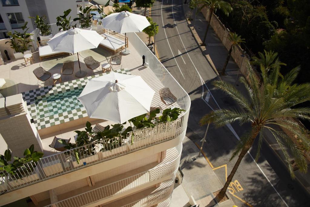 Belle Marivent Mediterranean Petit Hotel - Resim 12