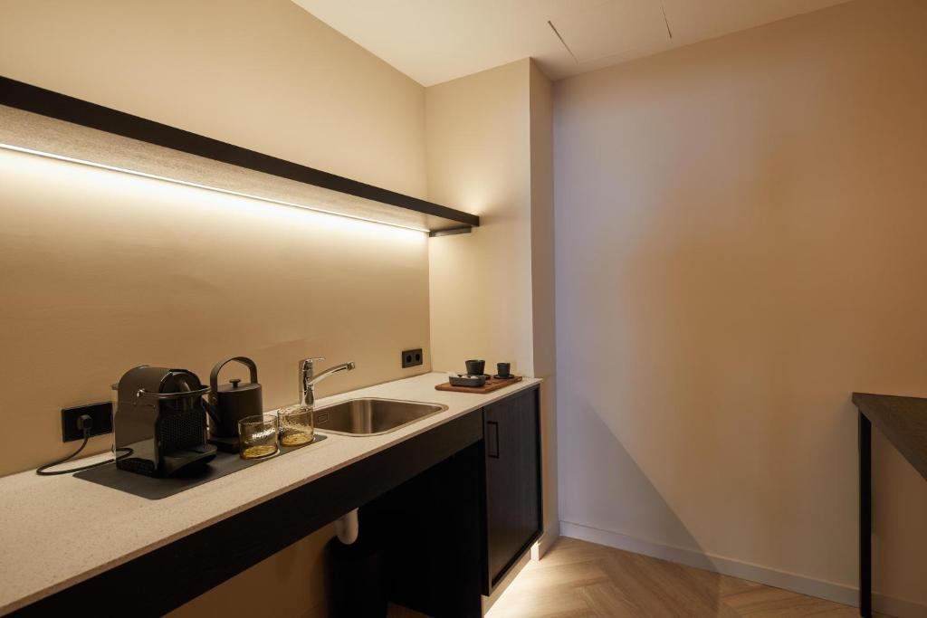 Belle Marivent Mediterranean Petit Hotel - Resim 19