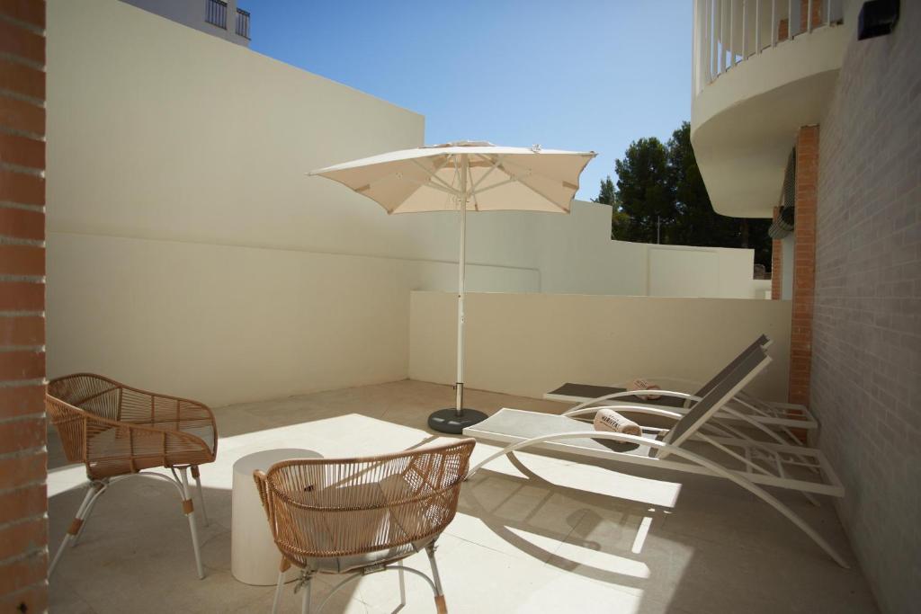 Belle Marivent Mediterranean Petit Hotel - Resim 23