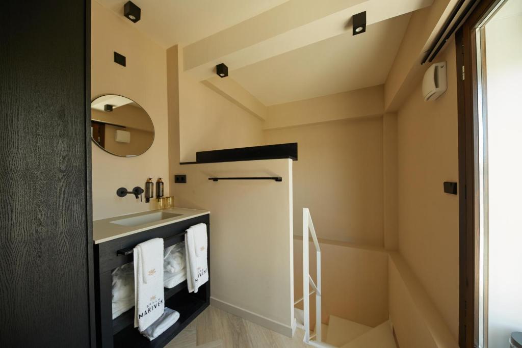 Belle Marivent Mediterranean Petit Hotel - Resim 32