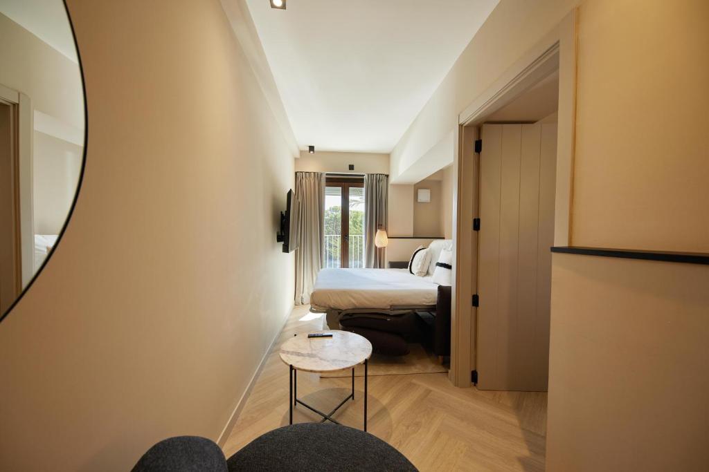 Belle Marivent Mediterranean Petit Hotel - Junior Suite Con Balcone