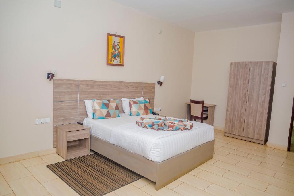 Baobab Hotel LTD - Deluxe Double Room With Balcony