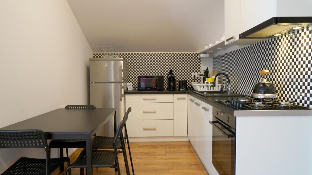 Apartments ALKANTARA - 豪华公寓