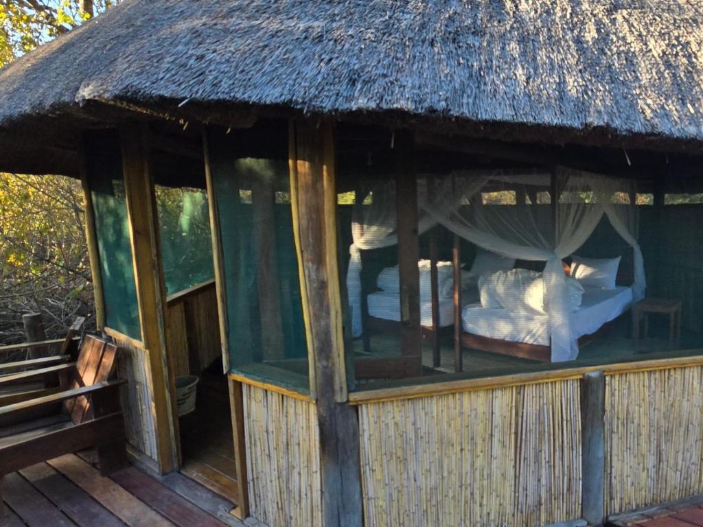 Matopi Fishing Lodge - Komfort Chalet