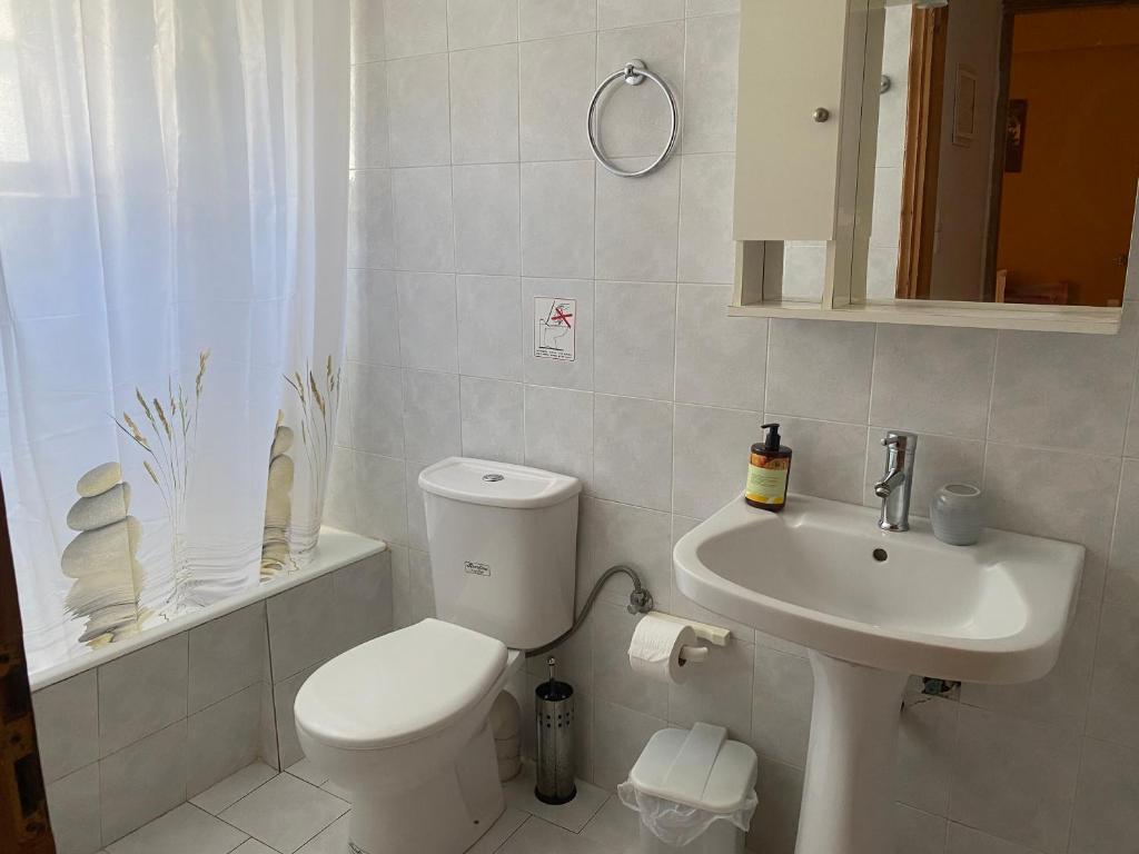 Koupelna v ubytování Creta Sun Apartments