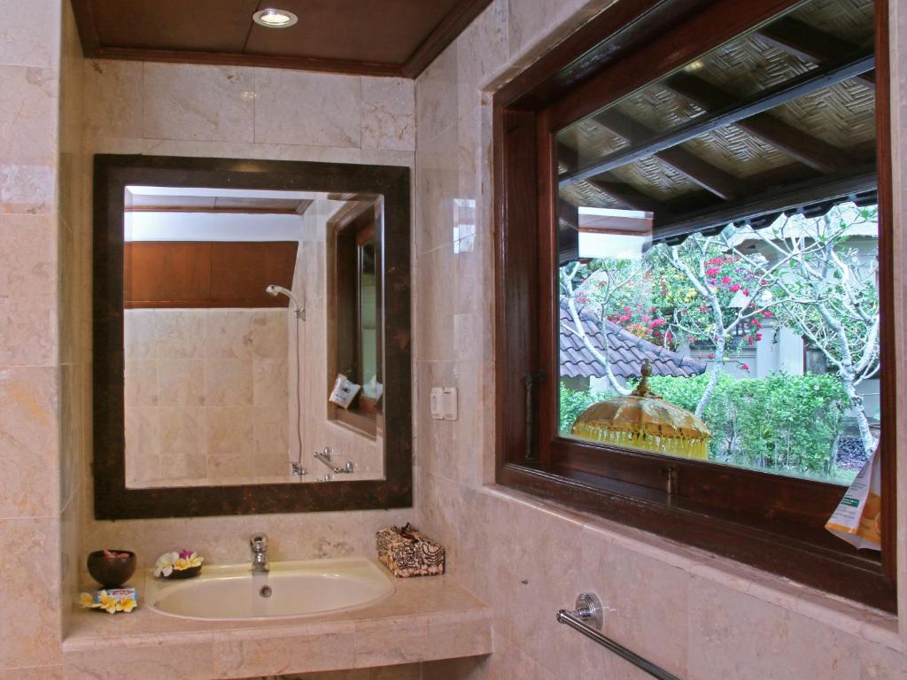 Toya Retreat Villa - 12