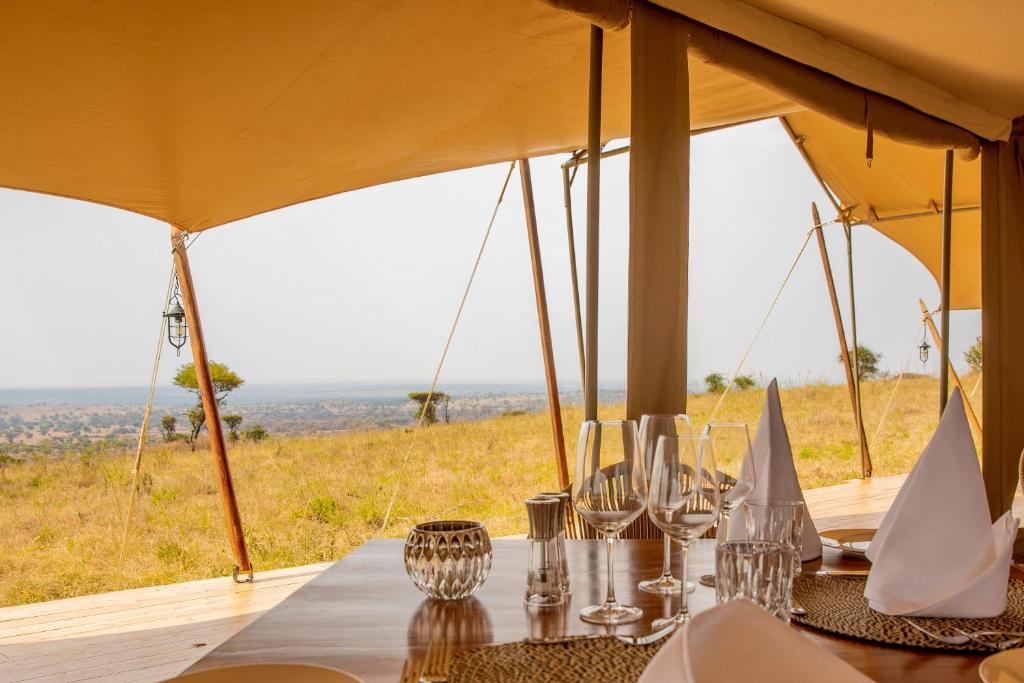 serengeti luxury retreat