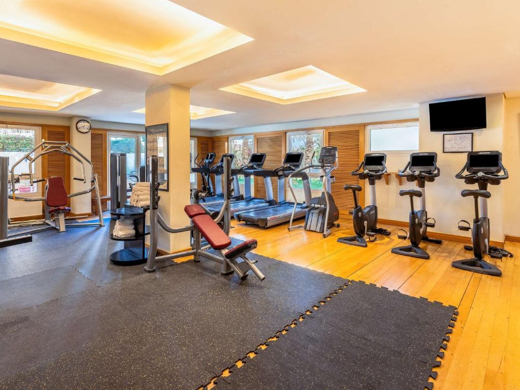 Spordikeskus ja/või sportimisvõimalused majutusasutuses Mövenpick Hotel Doha