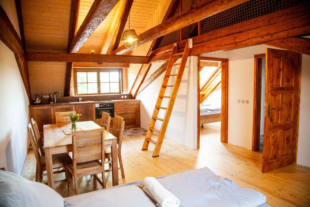 Postel nebo postele na pokoji v ubytování Apartmány Temechov