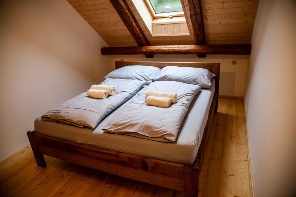 Postel nebo postele na pokoji v ubytování Apartmány Temechov