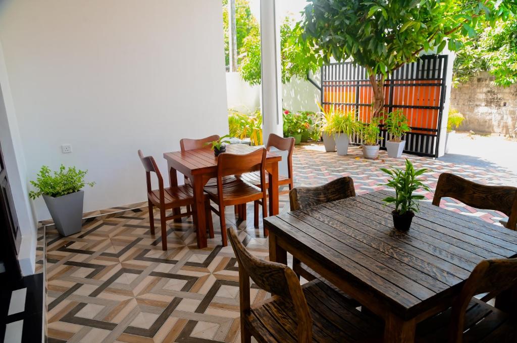 Mario Family Villa and Restaurant - 18