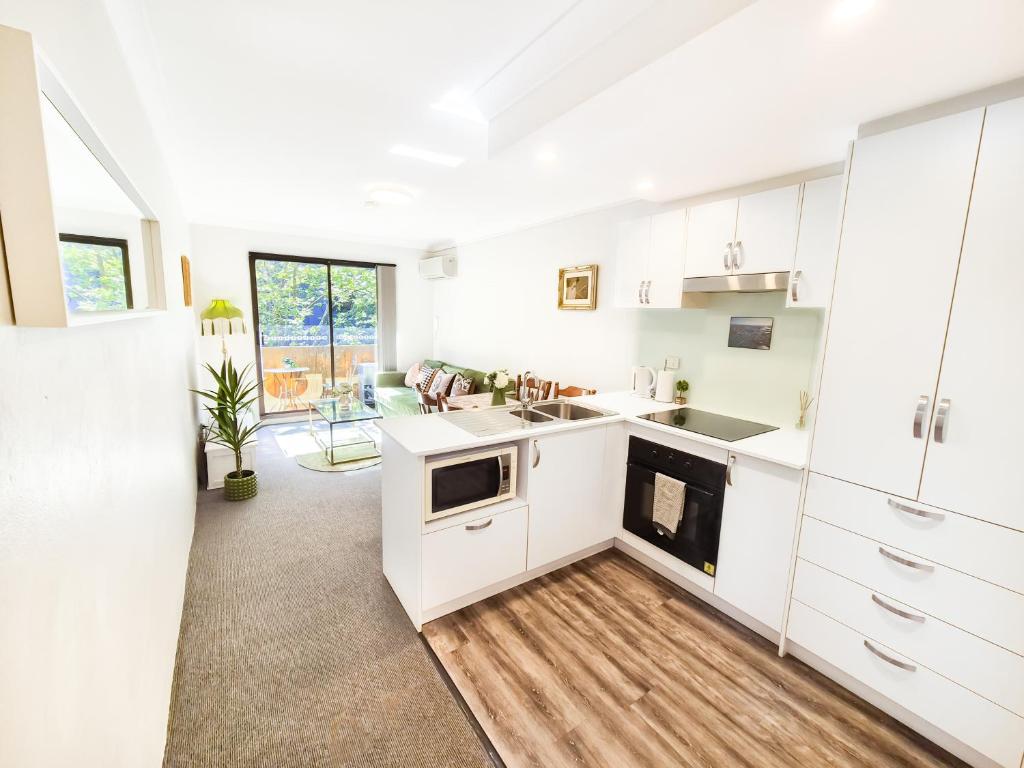Suitetrails - Pyrmont 1BR Apt Walking-Darling Harbour CBD Star