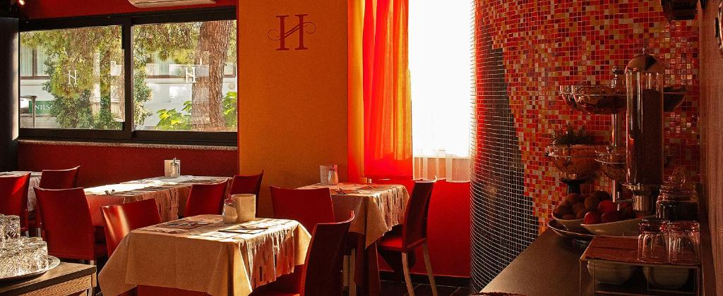 Restaurace v ubytování Hotel Savoia