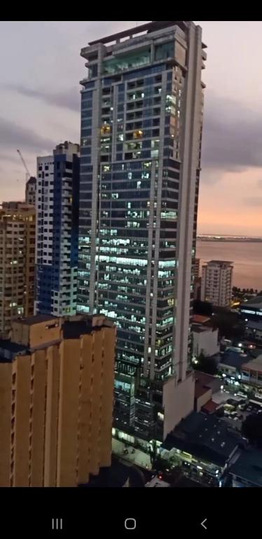 Suitetrails - 8 Adriatico Condotel One Bedroom unit Manila Facing Manila Bay