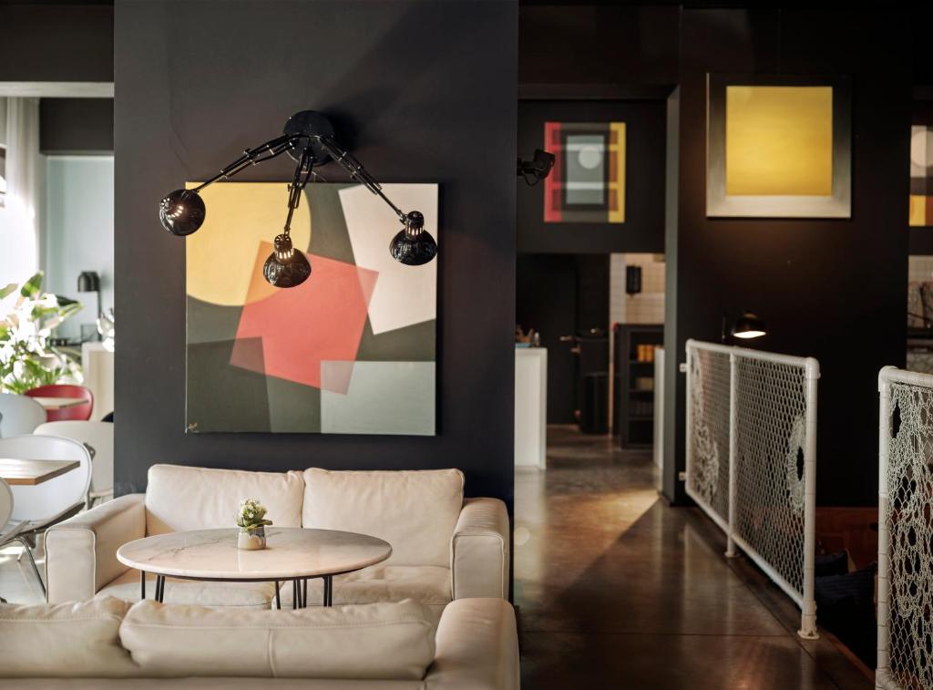 BANKS Antwerp - Resim 27