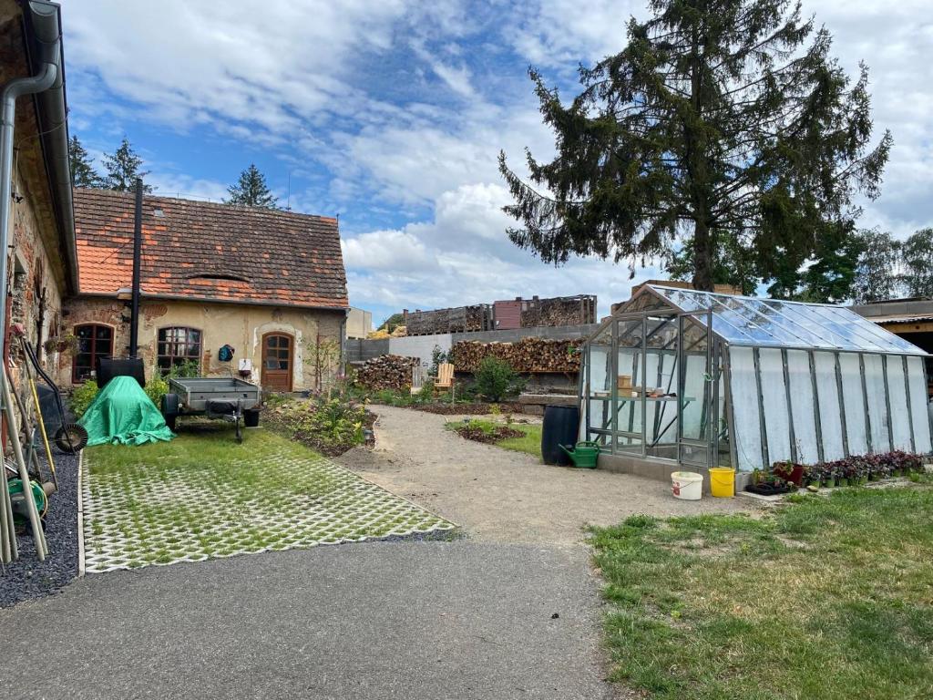 Zahrada ubytování Apartmán v Jesenické továrně