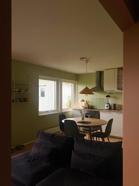 Apartment in Lillestrøm with free parking and great view, sleep 3 people - Appartement D'une Chambre